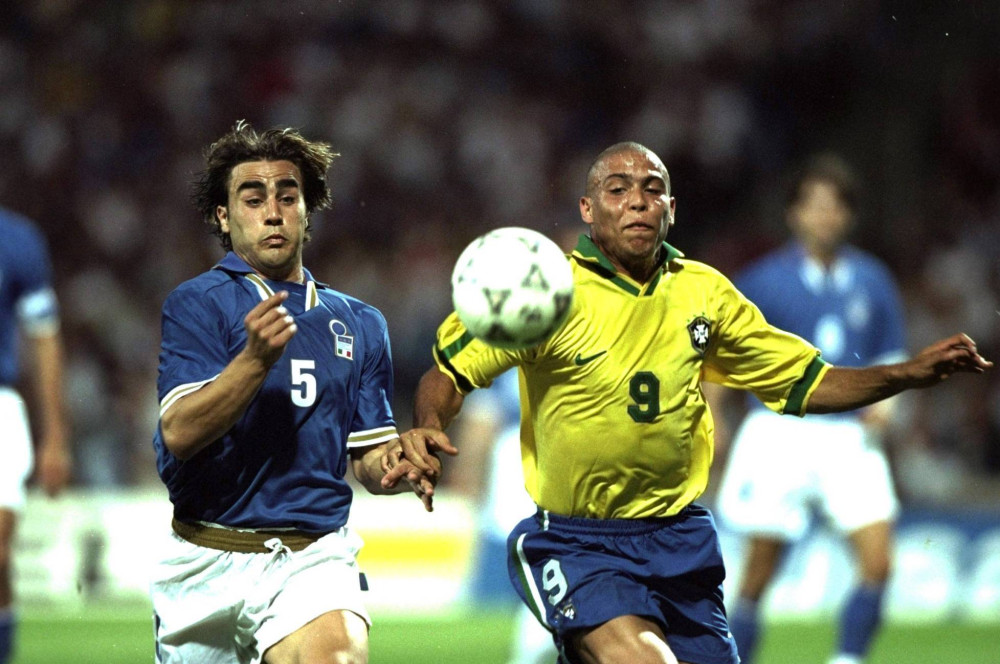 他们显然在 他们显然在