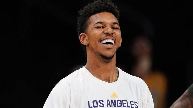 爆炸开局奠 爆炸开局奠